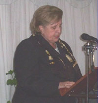 Jeannette Irigoin, Directora del Instituto de Estudios Internacionales