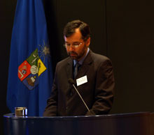 Director del Programa de Estudios Coreanos, Prof.Mart&iacute;n P&eacute;rez Le-Fort