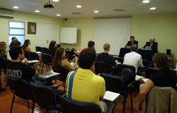 Aula en primer d&iacute;a de clases Magister 2009